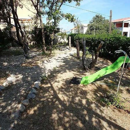 Guest house Pansion Jurko Pag Town