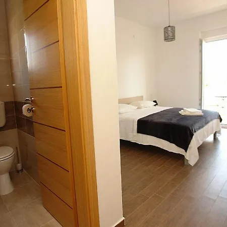 Guest house Pansion Jurko 3*